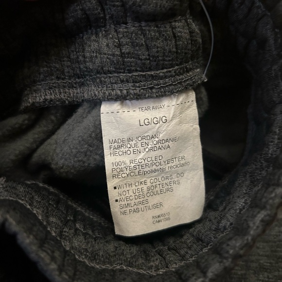 NWT Under Armour gray joggers - Picture 5 of 5